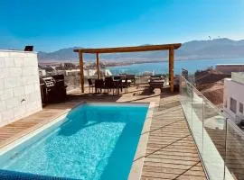 villa sea view 100 m from the beach