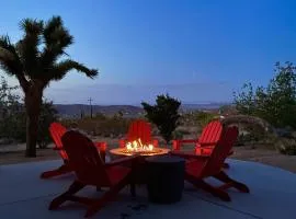 Horizon House - Hot Tub, Fire Pit & BBQ - Adobe in JT home