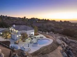 Chateau Evie James -High End Luxury Home withPool,Hot Tub,Gameroom home