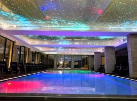 Kopaonik Milmari Spa and Wellness Wooden Horn S21, ξενοδοχείο για ΑμεΑ στο Κοπαόνικ