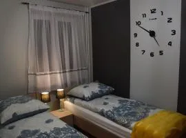 Apartament Julia 1-6 os II piętro z dwoma sypialniami