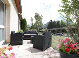 Les Portes de la Méouge anciennement Le Serpolet, отель в городе Séderon