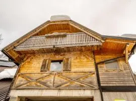 Apartments Farm House Uric