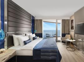 Crowne Plaza Florya Istanbul by IHG, hotel v destinaci Istanbul