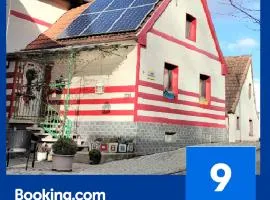 Haus Kunterbunt