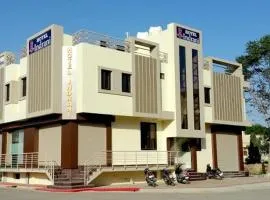 Indrani Hotel