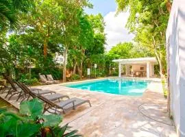 La Casa del Arbol -4bed 3 bath