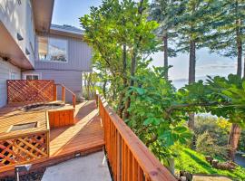 Walk to Keller Beach Waterfront Studio with Hot Tub, hotel en Point Richmond