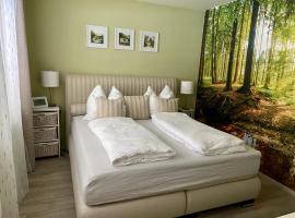 Ferienwohnung Schloßberg Wohnung 2, place to stay in Eisenach