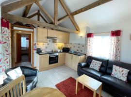 New Inn Lane Holiday Cottages, holiday home in Evesham
