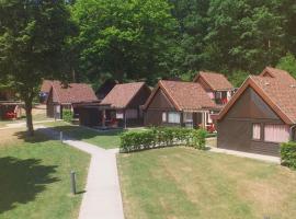 Res Le Parc des Vosges du Nord, Bitche, holiday home for 5 pers – obiekty na wynajem sezonowy w mieście Bitche