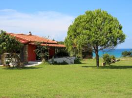 Dionisios, Cottage in Kástron