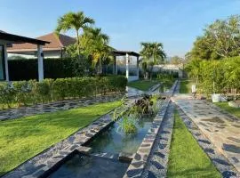 Siri Thai Lodges
