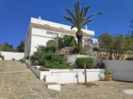 Superior Beachfront Apartment in Aghios Emilianos - Porto Heli