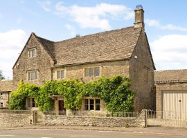 Green Farm House, hotel con estacionamiento en Cirencester