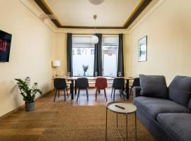 Super Zentral super sch&ouml;ner Altbau in Moabit Rostockerstra&szlig;e im Herzen von Berlin f&uuml;r bis zu 6 Personen