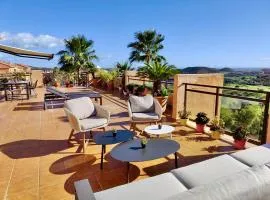 Luxurious penthouse 150 m2 terrace
