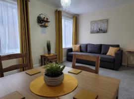 Data House Holiday Apartment, hotel di Atherstone