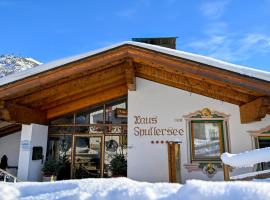 Appartements Spullersee, serviced apartment in Lech am Arlberg