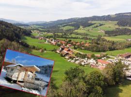 Leihwohnwagen Camping-Aach، فندق في اوبرستوفن