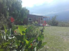 fatima cabaña 4personas、ビジャ・ラス・ロサスのホテル