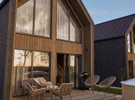 Wood House Trzęsacz, khách sạn ở Trzęsacz