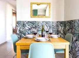 Hostly - Cisanello Suite Apartment - Light and Colors