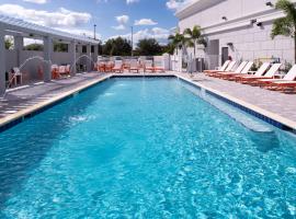 Holiday Inn & Suites Orlando - I-Drive - Theme Parks by IHG، فندق في أورلاندو