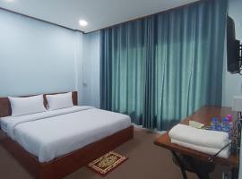 ເຮືອນພັກບີວີ(BV Guesthouse), hotel with parking in Ban Thôngchai-Tai