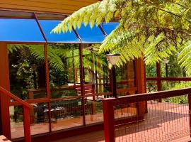 Melbourne Topview Villa in Dandenong ranges near Skyhigh, hotel blizu znamenitosti prireditveni prostor SkyHigh Mount Dandenong, Kalorama