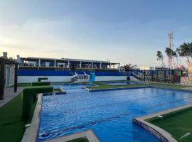 Al-Ashkhara Beach Resort منتجع شاطئ الأشخرة, resort en Al Sharqiyah