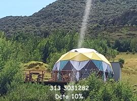 Glamping Altos de Quiluva, hotel a Suesca