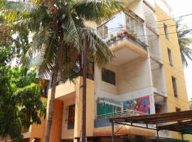 Swami Samarth Home Stay, apartment in Solapur