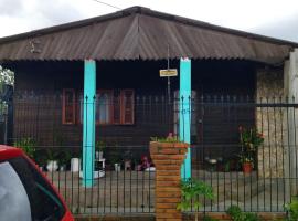 Kitnet SIMIROMBA, casa rústica em Pelotas