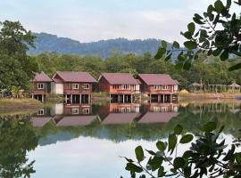 Bungalow Together, campsite in Ban Khanim