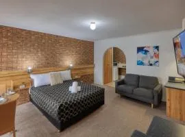 The Cottage Motor Inn Albury CBD