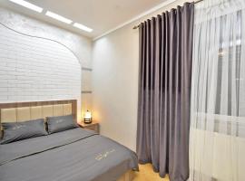 Apart House in Yrevan Mashtots Avenue, vacation home in Yerevan