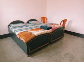 Kamla Guest House, hotel v mestu Kushinagar