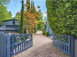 Uffington House ~Two bedroom house in Daylesford, hotel in Daylesford