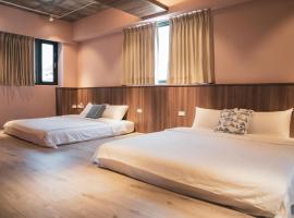 Flower Garden B&B, hotel sa Hengchun Old Town