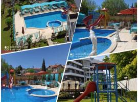 Diva Apartments & Diva restaurant BBQ&pool bar, apartamento em Varna City