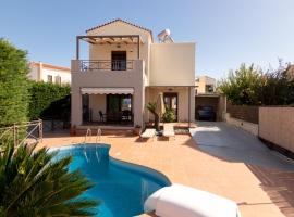 Villa Los Pacos - Spacious 3-bed villa near Rethymno with spectacular sea view, хотел в Agios Dimitrios