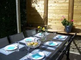 GITE DE LA PIERROSE 100 m2 avec jardin privé