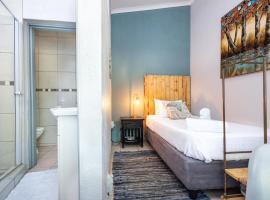 Rozelee Rest, Hotel in Mbombela