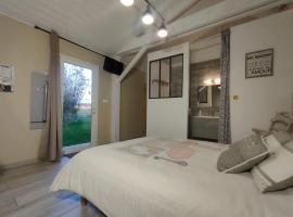 Jolies Chambres familiales à 10 minutes du Puy du Fou, hotel v destinaci Les Herbiers