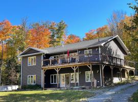 Mountain House in the Heart of Haliburton, Mins to Lake, ski resort in Haliburton