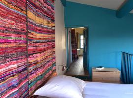 Les Maisons Mado: Venasque şehrinde bir otel
