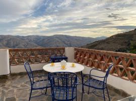 Vivienda Rural de Lujo en la Alpujarra (Nieles) โรงแรมที่มีที่จอดรถในNieles