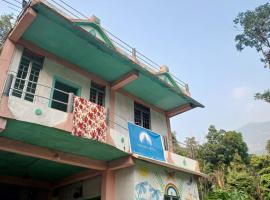 Odyssey Stays Nongriat - 3Kms trek from Main Road, hotel sa Cherrapunji