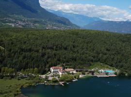 Seehotel Sparer, hotel in zona Lago di Monticolo, Appiano sulla Strada del Vino